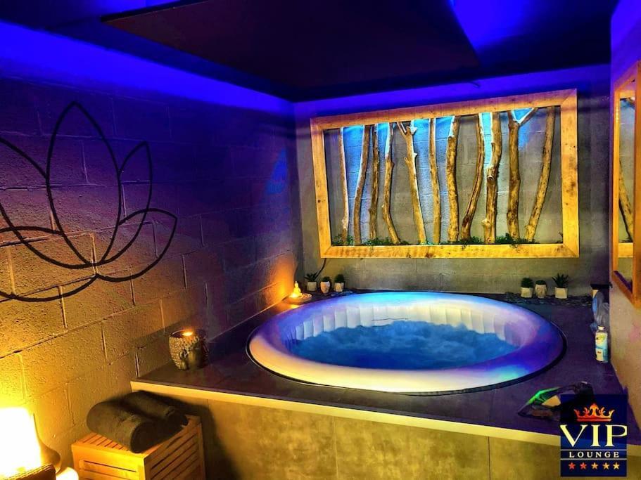 Vip Lounge Appartement Avec Jacuzzi Et Jardin Andenne Exterior photo